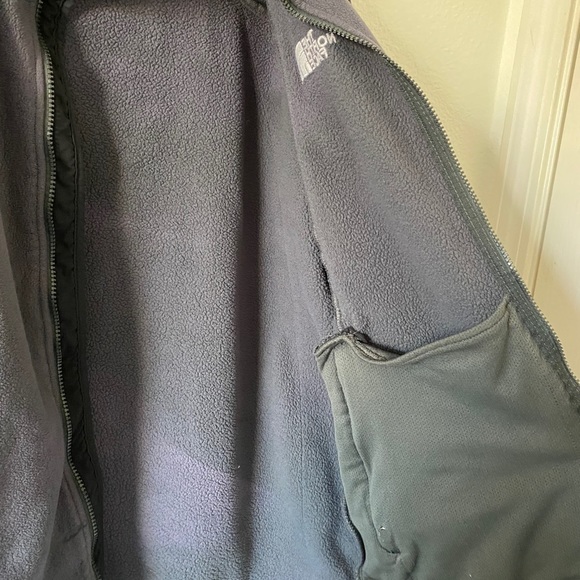 The North Face Blue Fleece Zip Up Jacket - Picture 16 of 16